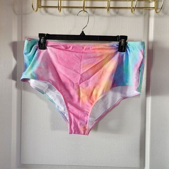 NWOT Colorful Tie-Dye Swimsuit Set - Picture 4 of 5